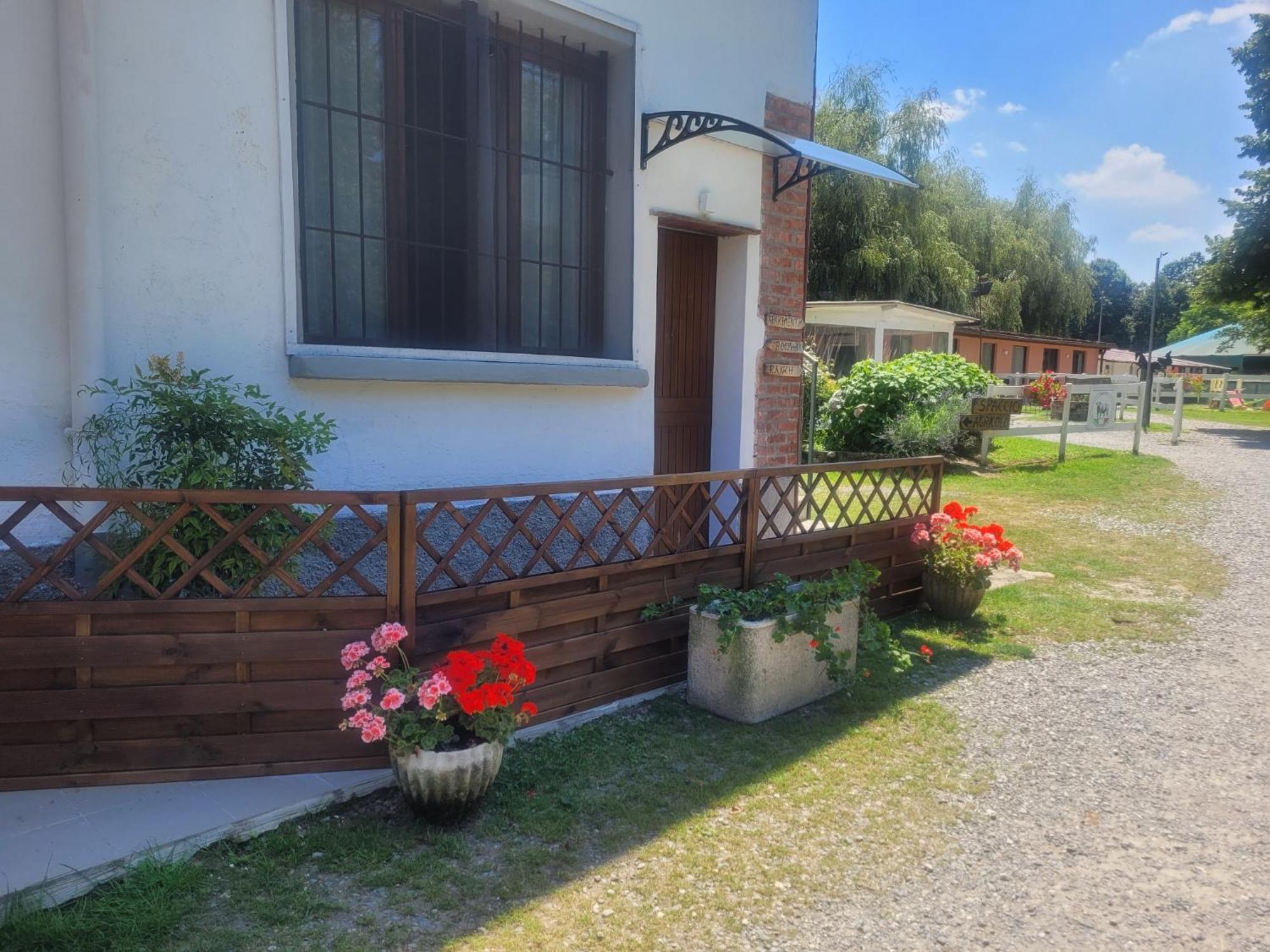 Alloggio per agriturismo La Fornace Centro Ippico Côme